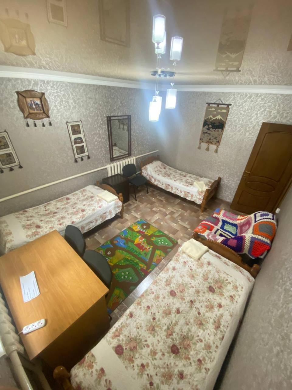 Tian-Shan Guest House Balykchy Exterior photo